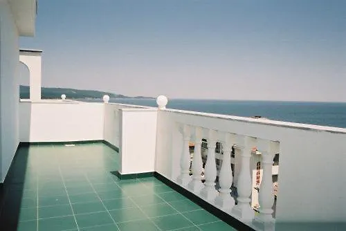 Levteri 2* 프리모르스코